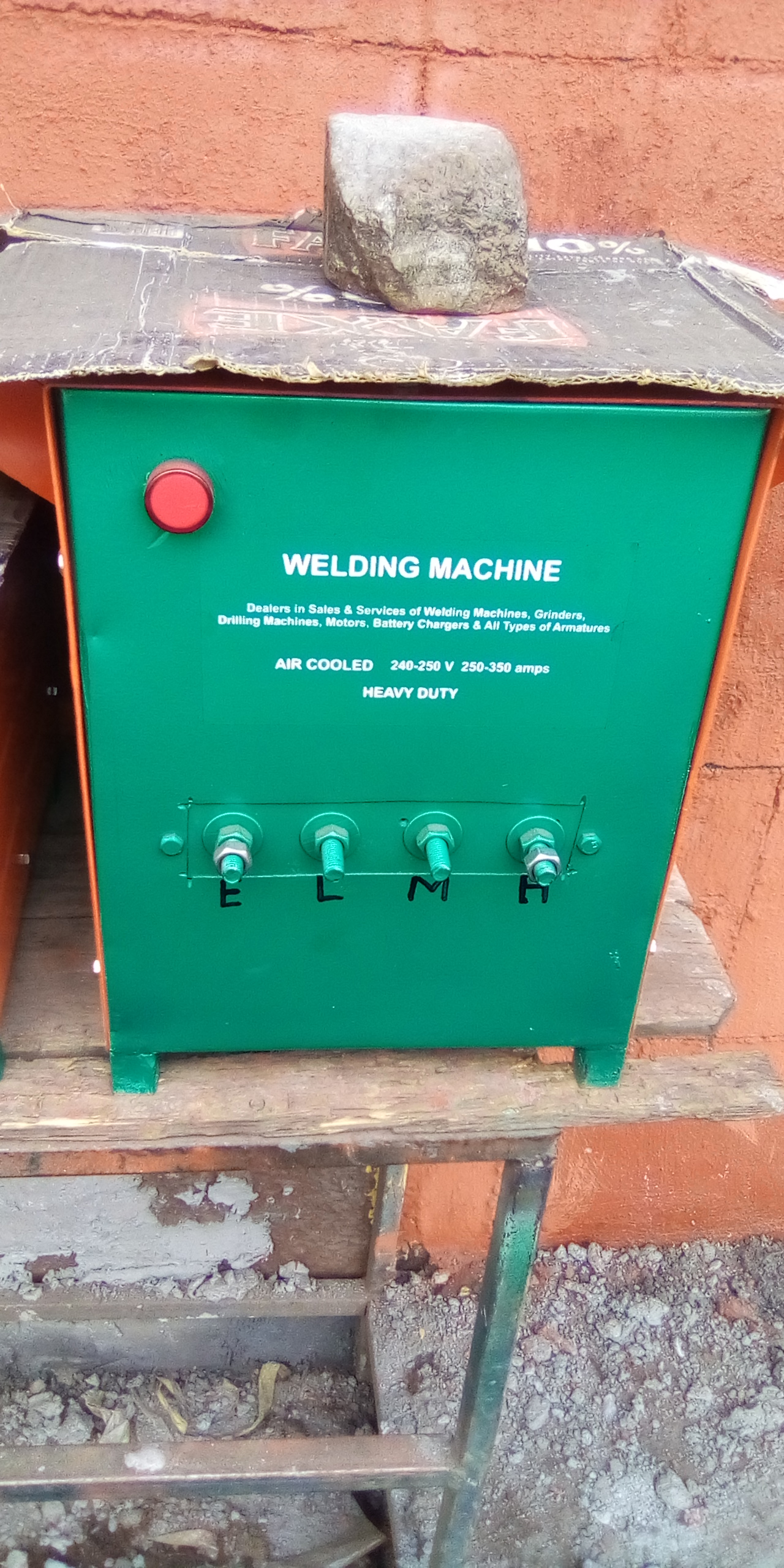 JUA KALI WELDING MACHINE